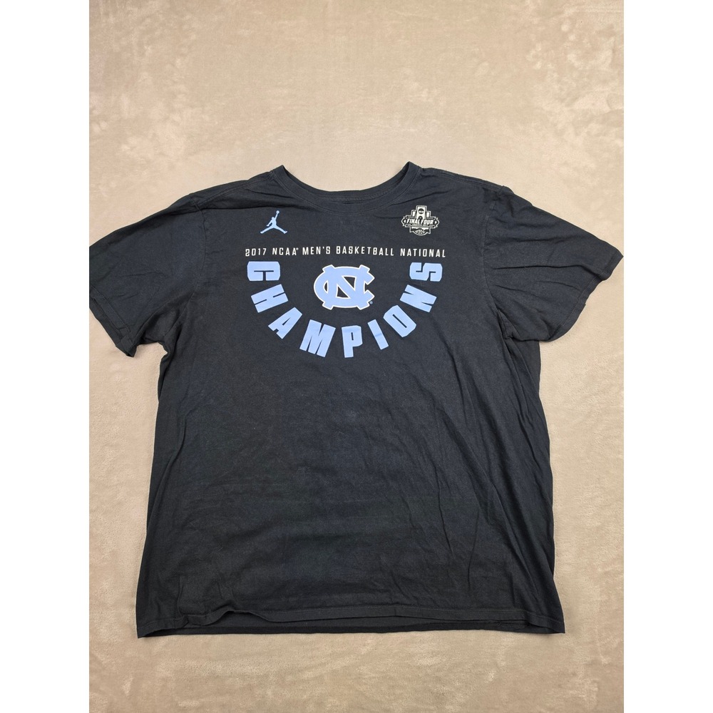 Nike T-Shirt Mens XXL Black 2017 NCAA UNC National Champions Jordan Athletic Cut